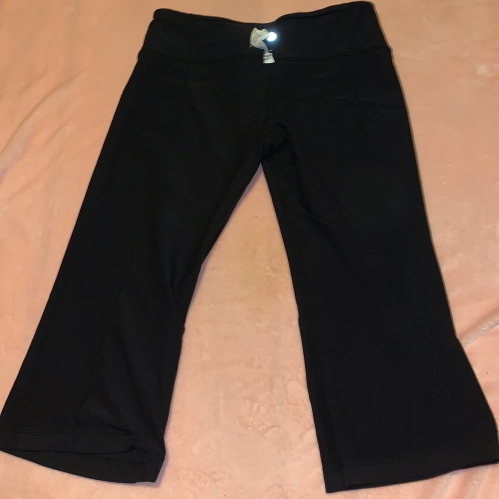 Reversible Lululemon capris - Picture 4 of 6